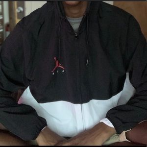JORDAN JACKET Windbreaker